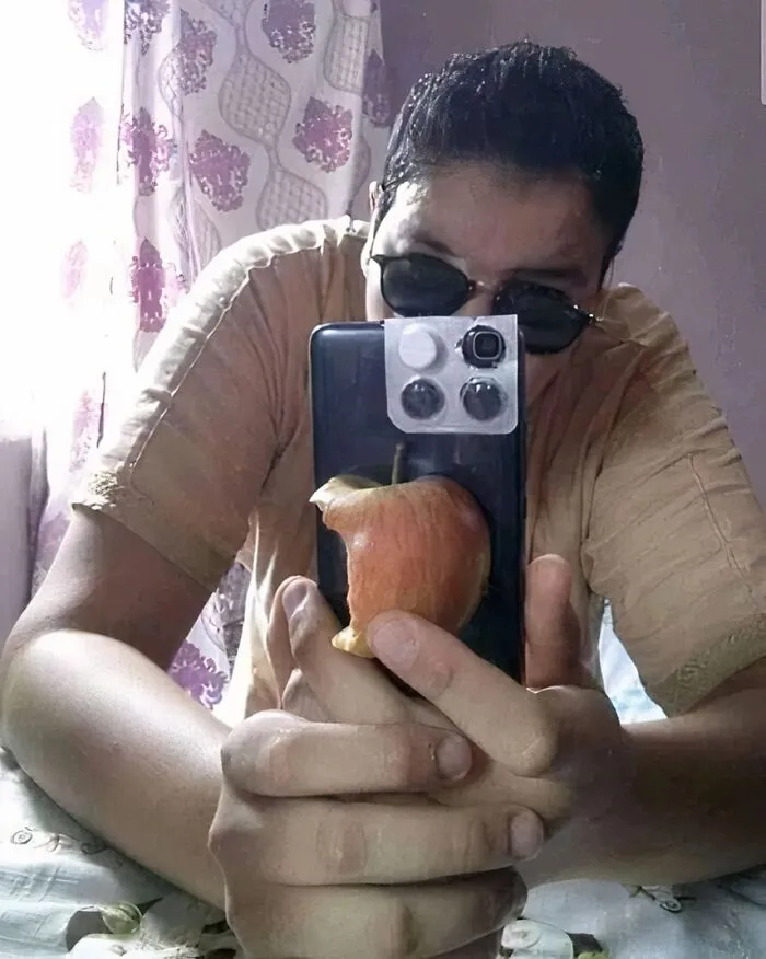 50 Random, Funny, And Unhinged Images That Show Off The Bizarre Side Of India