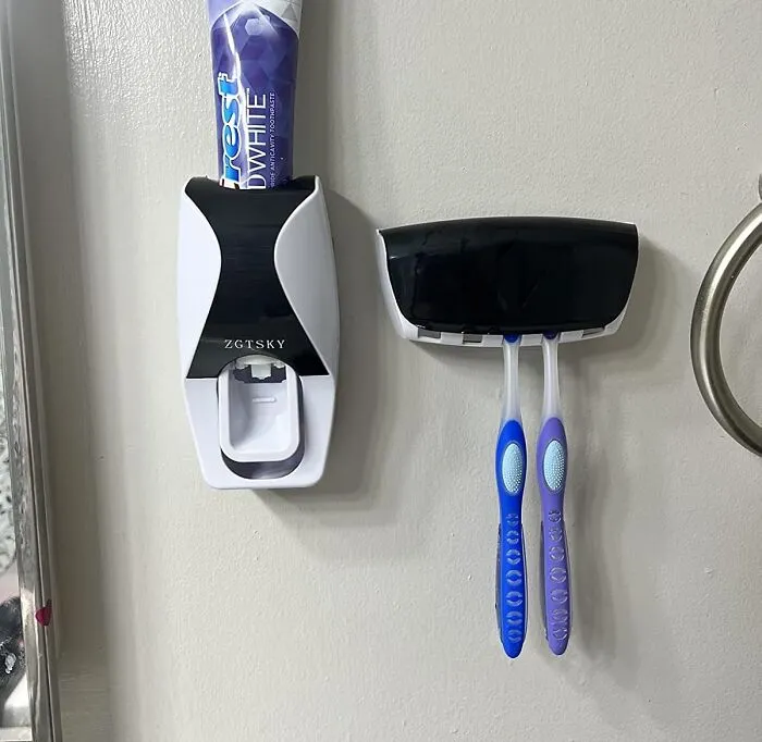 Squeeze The Day (And Your Toothpaste) With This <a Style="Display:inline;" Href=" Https://Www.amazon.com/Waycom-Dust-Proof-Toothpaste-Dispenser-Squeezer/Dp/B00t7cjrkq?ie=utf8&th=1&linkcode=ll1&tag=bpiguana-20&linkid=d3d8c411cd9614ce58909383e8771504&language=en_us&ref_=as_li_ss_tl" Target="_blank"><span Style="Font: Inherit; Color: #d74b1f;"> Dust-Proof Toothpaste Dispenser</Span>