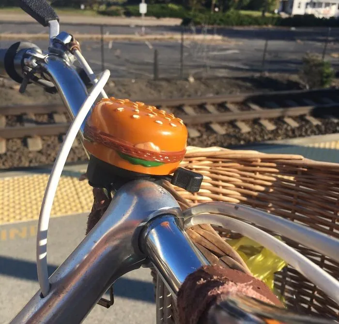 Lettuce Romaine Calm, Your Bike's About To Get A Whole Lot Tastier With This <a Style="Display:inline;" Href="Https://Www.amazon.com/Bicycle-Hamburger-Bell-By-Lexco/Dp/B001qi5x52?ie=utf8&linkcode=ll1&tag=bpshark-20&linkid=790452da5b441c2c33403a1ecc5798a5&language=en_us&ref_=as_li_ss_tl " Target="_blank">     <span Style="Font: Inherit; Color: #d74b1f;"> Bicycle Hamburger Bell</Span>