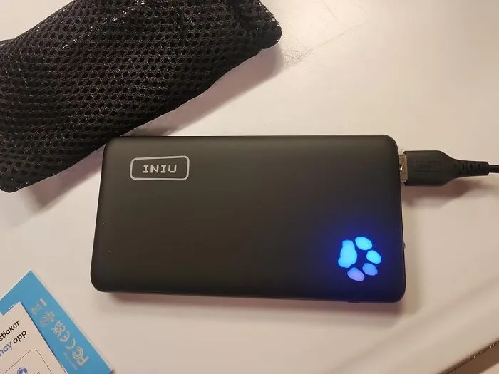 Never Suffer From A Dead Battery Again! This <a Style="Display:inline;" Href="Https://Www.amazon.com/Iniu-High-Speed-Flashlight-Powerbank-Compatible/Dp/B07czdxdg8?ie=utf8&th=1&linkcode=ll1&tag=bpcow-20&linkid=8aeea6b453ee9837aad30aae40b3c8c5&language=en_us&ref_=as_li_ss_tl " Target="_blank"> <span Style="Font: Inherit; Color: #d74b1f;"> Portable Charger</Span> Is The Lifeline Your Devices Need To Keep The Party Going