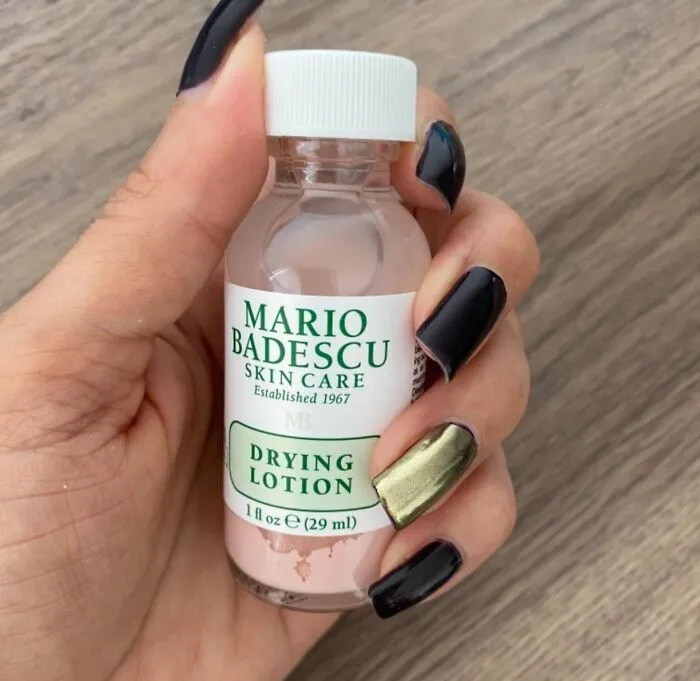 Zits Getting You Down? This <a Style="Display:inline;" Href="Https://Www.amazon.com/Mario-Badescu-Drying-Lotion-Fl/Dp/B0017swiu4?pf_rd_p=e29da4a8-2fa3-40c4-8e7c-52db62836e33&pf_rd_r=2e9wjfhke9sasbzen49n&sr=1-9-73ad91a5-Bfc1-47cb-9efb-0947bafe48de&th=1&linkcode=ll1&tag=bpcow-20&linkid=1468b29dfbb825228a5e12bd19c42e34&language=en_us&ref_=as_li_ss_tl " Target="_blank"> <span Style="Font: Inherit; Color: #d74b1f;"> Mario Badescu Drying Lotion</Span> Is The Overnight Pimple Potion That'll Have Your Skin Clearer Than A Valedictorian's Transcript