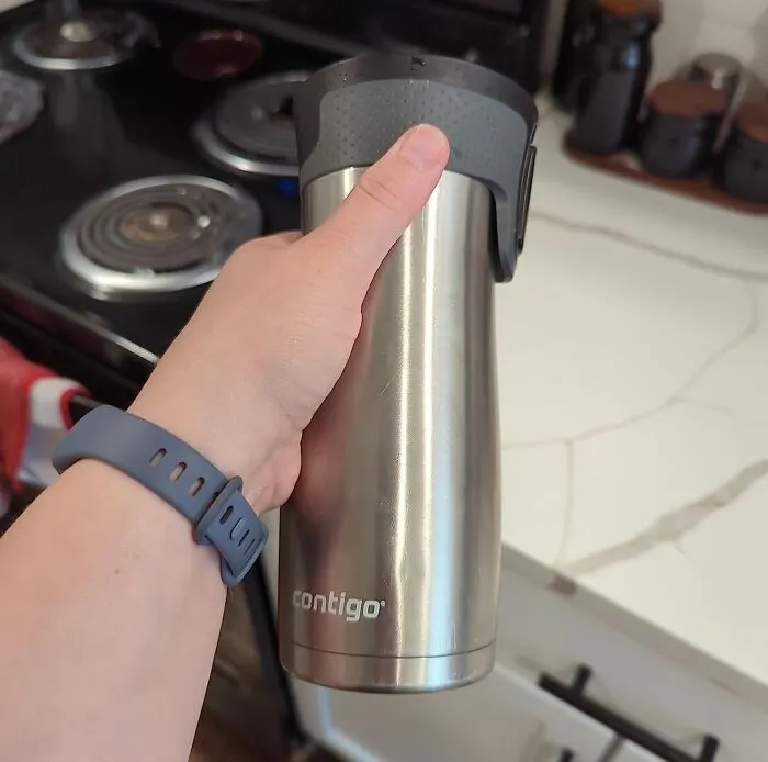 A <a Style="Display:inline;" Href="Https://Www.amazon.com/Contigo-Autoseal-Vacuum-Insulated-Stainless-Travel/Dp/B07hhvbz94?crid=2c0pn6kp77rv2&dib=eyj2ijoimsj9.sztgaq8putnzbwghir_x1ore1sedfmqepddrplun3dbgzizsakqyscmcmm5kinmjla-Fpwjp5hyu1jknkbktl7yv7d3wr1wanzrjhd7hyiwheajgo-Vbcgyrnfhijjjqmigust0n5b2_9r3do-Pptksy6q2bnwfqv81-X0kwowv7u48avgxejg9al4x0vixbichenrra3k5d65k8wqq3fx3bsqvi1mahkqy1rfjiuwukko-Fsezt1ipyftrwjn64e5axaiicy7zfxgennkbqnb1vveplynzqw1aahe_lcjq.k6ea2z0lgzuljdbc_0mhmp17hlchsonmgmwb7arg6rq&dib_tag=se&keywords=contigo%2bautoseal%2bwest%2bloop%2bstainless%2bsteel%2btravel%2bmug&qid=1724741118&sprefix=contigo%2bautoseal%2bwest%2bloop%2bstainless%2bsteel%2btravel%2bmug%2caps%2c351&sr=8-1&th=1&linkcode=ll1&tag=bppanda-20&linkid=bc50b5e3d047b61bbc6c079a8ba3e333&language=en_us&ref_=as_li_ss_tl " Target="_blank">     <span Style="Font: Inherit; Color: #d74b1f;"> Spill-Proof Travel Mug</Span> Keeps Your Hot Beverages Secure, Even During Your Busiest Commutes