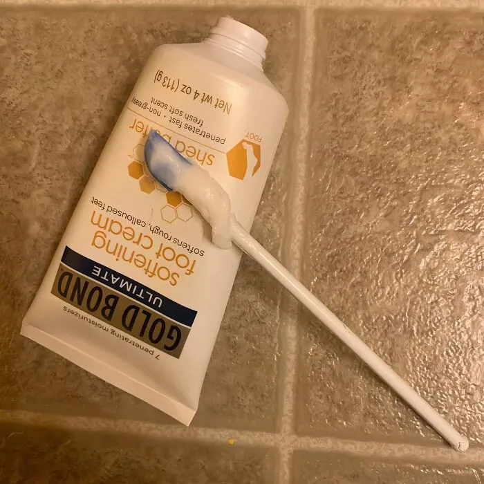 Inally, A Way To Get Every Last Drop Of That Fancy Face Cream (Or Nutella)! These <a Style="Display:inline;" Href="Https://Www.amazon.com/Dp/B00sqezpj8?ascsubtag=7679029%2c7%2c46%2cd%2c0%2c0%2cbf-Ssrch%2c900%3a2%3b974%3a3%3b1125%3a1%3b1338%3a1%2c46713837%2c0%2c0%2c0&btn_ref=srctok-Acf0761ebcef0b8c&linkcode=ll1&tag=bpgiraffe-20&linkid=dc670a481e0aecc56d96270a6b3e01d8&language=en_us&ref_=as_li_ss_tl " Target="_blank">     <span Style="Font: Inherit; Color: #d74b1f;"> Mini Spatulas</Span> Are The Tiny Heroes Your Wallet Will Thank You For