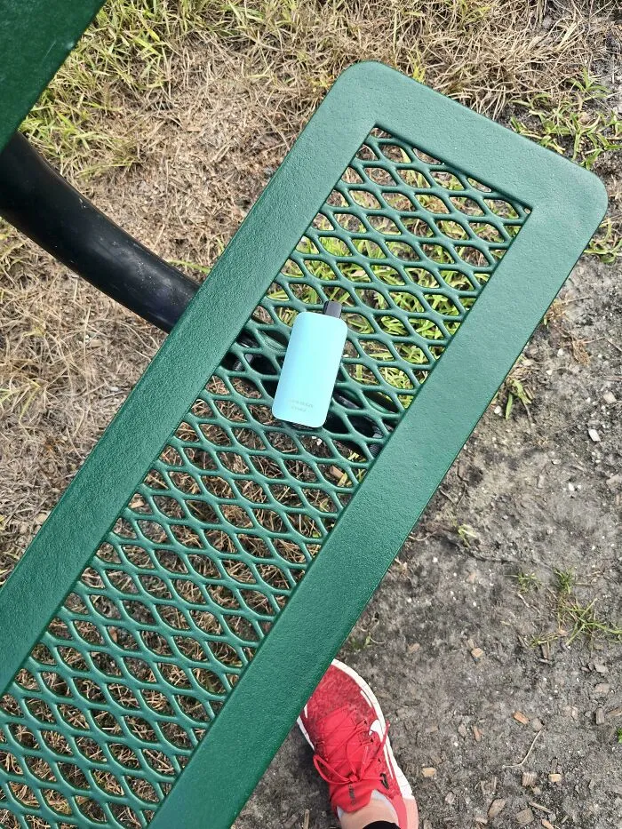 Found At The Park And Grabbed Before My Daughter Could. Turns Out It's Disposable. What A Waste Of Material For One Use And Screw People Who Leave These At Parks 🙄