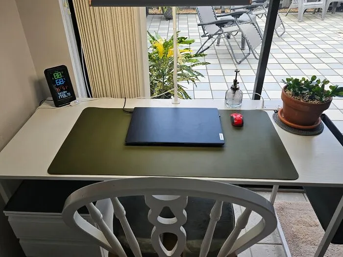 Spills, Scratches, And Coffee Rings? Not On This <a Style="Display:inline;" Href="Https://Www.amazon.com/Ysagi-Double-Sided-Leather-Protector-Waterproof/Dp/B0c9q9cn7h?th=1&linkcode=ll1&tag=bpsquid-20&linkid=58a2d935a5ab1ba8c52cec649357ba42&language=en_us&ref_=as_li_ss_tl " Target="_blank">     <span Style="Font: Inherit; Color: #d74b1f;"> Leather Desk Mat's</Span> Watch! Your Desk Will Be Looking Sharp And Staying Protected