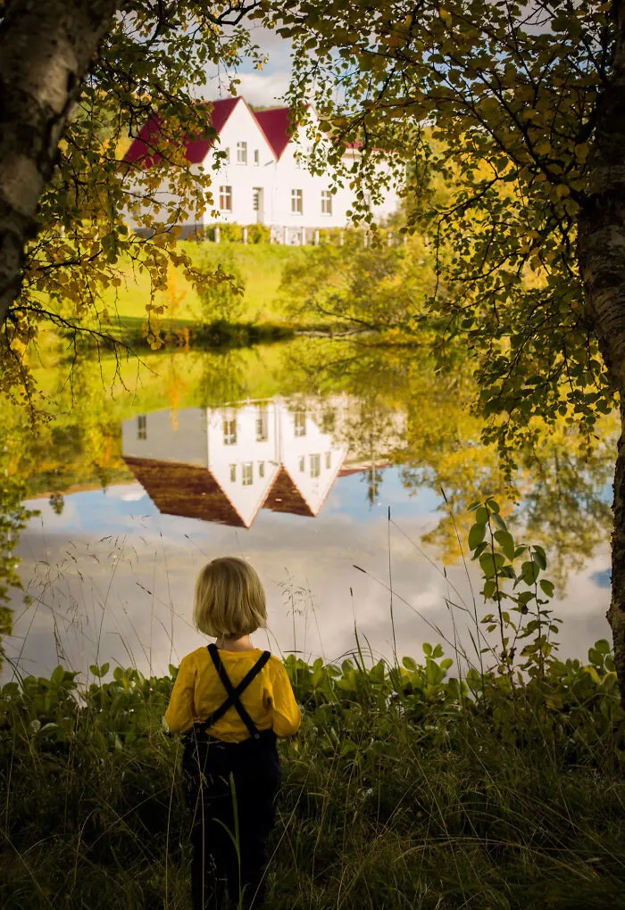 I Took 23 Portraits Of Children Surrounded By The Beauty Of Icelandic Nature