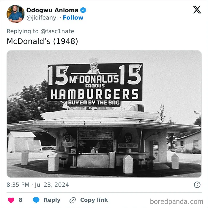 “Lost War Against Minimalism”: 15 Pics Of What Fast-Food Restaurants Looked Like In The Past