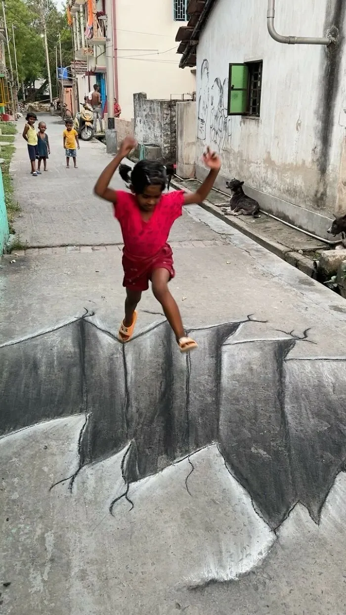 31 Chalk Drawings Made By This Art Teacher Entertain The Whole Neighborhood
