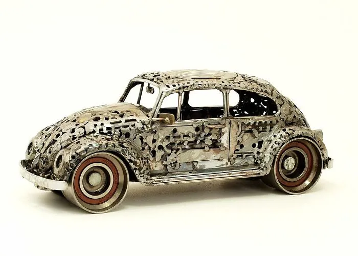 Artist Revives Used Metal From Landfill By Reusing It For His Amazing Sculptures (23 New Pics)