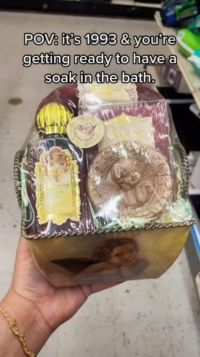 This IG Page Is Dedicated To Nostalgic Things Found In Thrift Stores, Here Are The 30 Best Ones