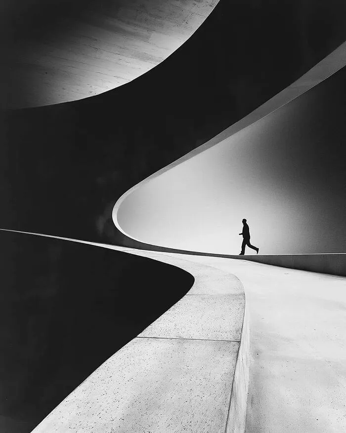 35 Photos I Took To Capture A Moment And Convey A World Of Meaning