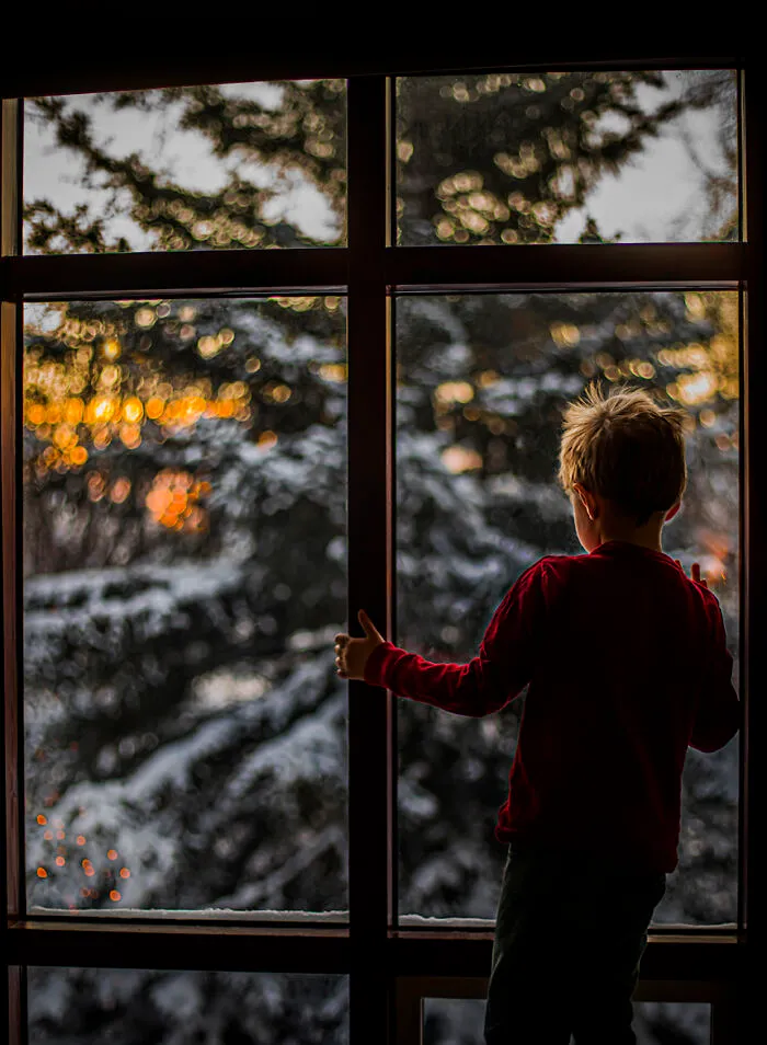 I Took 23 Portraits Of Children Surrounded By The Beauty Of Icelandic Nature