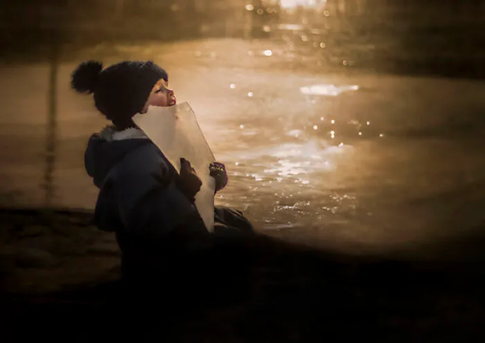 I Took 23 Portraits Of Children Surrounded By The Beauty Of Icelandic Nature
