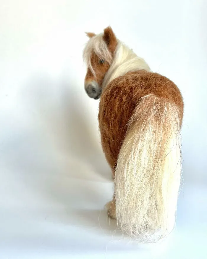 This Artist Makes Extremely Realistic Wool Figures Of Animals, And Here Are 30 Of The Best