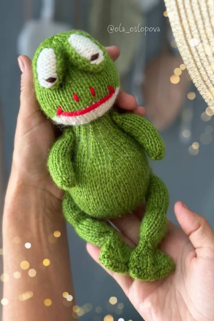 I Make Cute Frog Patterns (7 Pics)