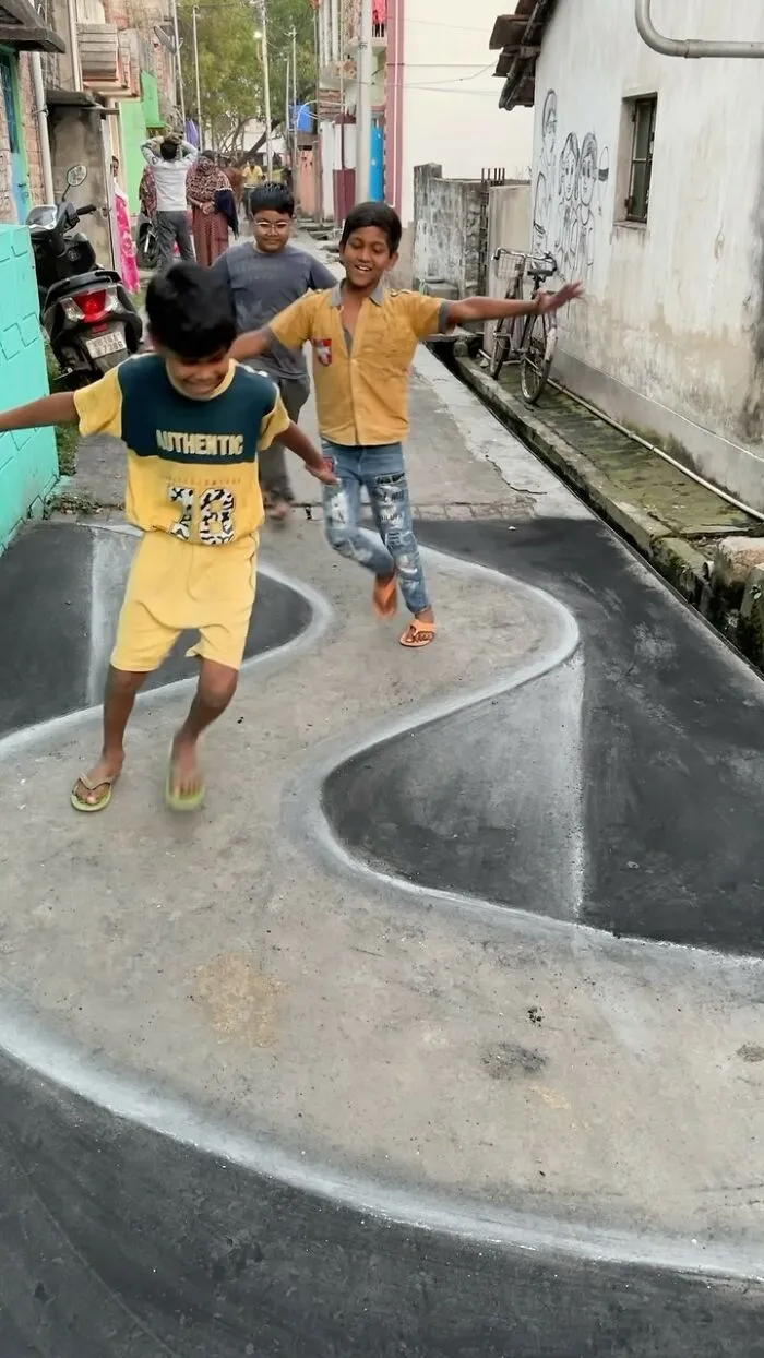31 Chalk Drawings Made By This Art Teacher Entertain The Whole Neighborhood