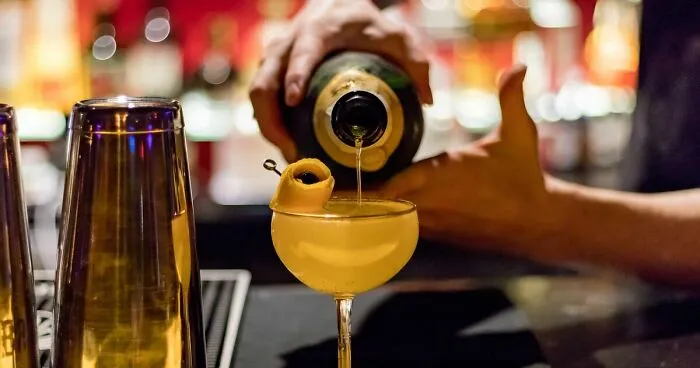 Woman's Gut Tells Her Not To Sleep With Man She Met At Bar, She's Proven Right The Next Day