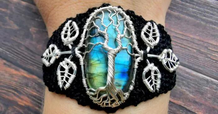 I Made A Tree Bracelet By Combining My Two Passions, Wire Wrapping And Crocheting