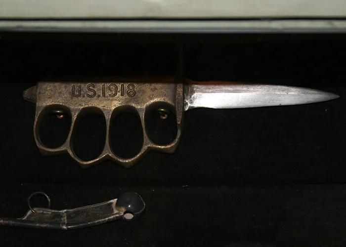30 People Share The Best And Strangest Things They Have Inherited