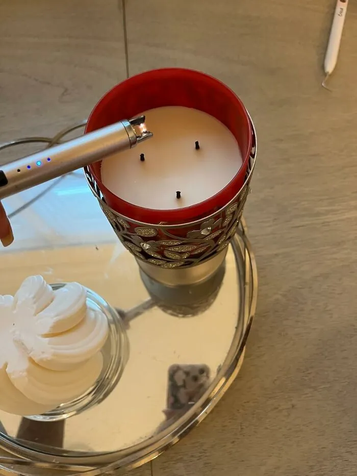 Ditch The Matches And Embrace The Future With This <a Style="Display:inline;" Href="Https://Www.amazon.com/Dp/B093kcmbqx?asc_item-ID=amzn1.ideas.1ceeq7ey9jrin&th=1&linkcode=ll1&tag=bpcrab-20&linkid=619e62198bae280ebfbf8413fd8a124d&language=en_us&ref_=as_li_ss_tl " Target="_blank">     <span Style="Font: Inherit; Color: #d74b1f;"> Suprus Electric Candle Lighter</Span>  – It's The Flameless Wonder Your Candles Have Been Waiting For
