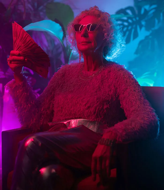 30 Culture Shocks That People Didn’t Expect As They Turned From Poor To Rich