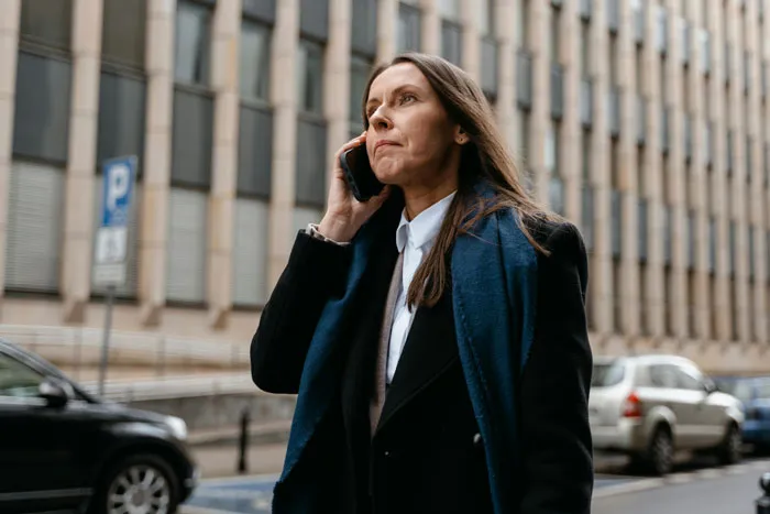 30 Of The Most Unhinged And Disturbing Voicemails People Have Ever Received