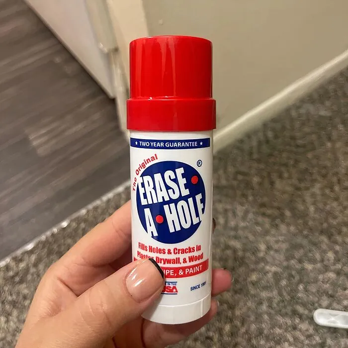 Make Wall Holes Vanish! <a Style="Display:inline;" Href=" Https://Www.amazon.com/Drywall-Repair-Putty-Solution-Walls-Also/Dp/B000bucwb4?th=1&linkcode=ll1&tag=bpeagle-20&linkid=98807b7096d2fc7e973827608689461e&language=en_us&ref_=as_li_ss_tl " Target="_blank"> <span Style="Font:inherit;color:#d74b1f;"> Drywall Repair Putty</Span> That Even First-Time Homeowners Can Use Effortlessly