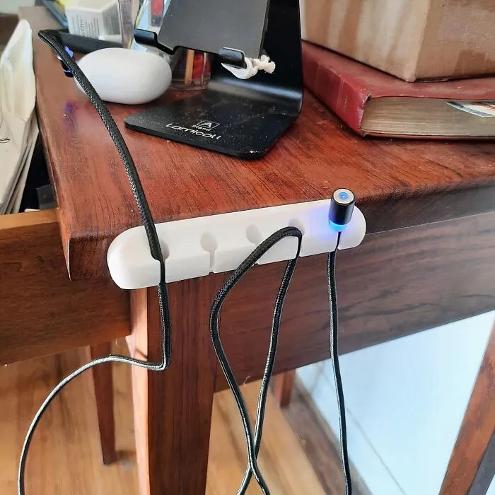 Your Cable Chaos Is About To Meet Its Match! <a Style="Display:inline;" Href="Https://Www.amazon.com/Organizer-Management-Organizers-Holder-Office/Dp/B08bzjy7r6?crid=318nh9pl7smhg&dib=eyj2ijoimsj9.750yhmomws-Cgawizblb87dbz2qoisro50zy3w-Hlaznbbgzyqxj1n1g4zguu3vkino9bym44ysfuzrrgzmuzyxqqlqvjjkhygml77s11jf0d9xpj-Jnr5cayltdpyak63dfspjnhni6cfm5iw138qaitaknrookcdhgbkgyquqprpoht8cahiy3rdj4onq7600llcr8qtfavbee-Kof181syrnkl1zinjc2ldpp8q0.ycxkag1xhlk3ki8nf-Ula-Xnr5-Bybxscl7yrt6wvek&dib_tag=se&keywords=cables%2borganizer&qid=1725434504&sprefix=cables%2borg%2caps%2c210&sr=8-3&th=1&linkcode=ll1&tag=bpsloth-20&linkid=8ae1607836eb72b228c546404e40d851&language=en_us&ref_=as_li_ss_tl " Target="_blank"><span Style="Font: Inherit; Color: #d74b1f;"> Cable Clips</Span> Will Bring Order To The Wild Jungle That Is Your Workspace