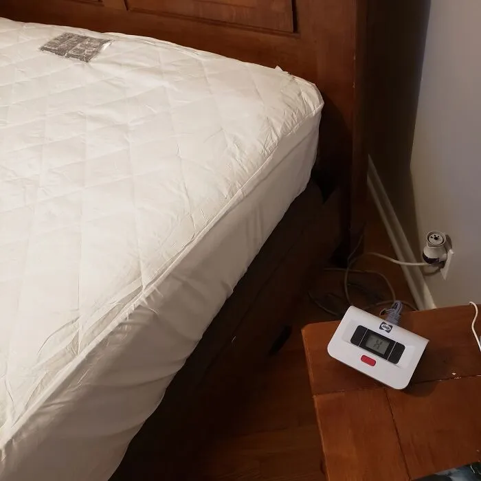 Sleep Like Royalty With This <a Style="Display:inline;" Href=" Https://Www.amazon.com/Sealy-Mattress-Heating-Electric-Controller/Dp/B0b28wb7c8?crid=2erpqd5kulcuq&dib=eyj2ijoimsj9.mhobjli2n3f8nsygsq8mategax0cf6rmgyxc5um9lzlcbbcvrh9pn6t_htenuf6tce21dgipdmj3bc2oakzccz66flkzalnjxg3ywws5hwsu2hkyu_-S-Rnhzfssju76znmiw3mtflr1lb3jnu7a4hlvst7woxm6wbhm4k4bb-Ck0lwbovnja9vvop2cnhlcaake_szno129ce3qmpok3tczwd7qcutei7c_end5948yrx2axhbfirwizjp4c2etlxup00jgknsp5agoedss1_oorp17_2lgb4omhftjqpc.saosg-Xeafjskgdnyrdox5b-Kozdhsvhgiwtxnxp5te&dib_tag=se&keywords=electric+heated+mattress+topper&qid=1725448193&sprefix=electric+heated+mattress+topper%2caps%2c238&sr=8-1-Spons&sp_csd=d2lkz2v0tmftzt1zcf9hdgy&psc=1&linkcode=ll1&tag=bprabbit-20&linkid=bce4759e747dc2ffd7f9e9595e16bb58&language=en_us&ref_=as_li_ss_tl " Target="_blank"> <span Style="Font:inherit;color:#d74b1f;"> Zone Heating Mattress Pad</Span> And Say Goodbye To Cold Nights