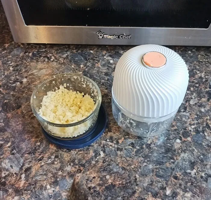 Chop, Dice, And Blend Like A Pro With This Handy <a Style="Display:inline;" Href=" Https://Www.amazon.com/Electric-Powerful-Vegetable-Processor-Vegetables/Dp/B099zvh4wx?dib=eyj2ijoimsj9.menec3kau2iv_w7wdcyioyjzugkubne9wyio3lxqyrtmlcsw5dm4c2du65wz5tfclkxyv-7jybavgeva_4esgxxxu1nxjhakrqqo86akjv02zmxibc0m4munfegkyvmrfewjobivr-1-N5rnds15ubxk2-Mvnwg6pisceg_drjnnpmq2xvtejncogto30xnabwk78ipvkkr60pxv1sx2g9t4kscled8qycden2shfdghyazruwgkvppvzqhrqvbikole1uv7enjvkcs2jyutdg.rvxual6drg7bu2s90nadb7mv9qhs4av57mdvidjptq4&dib_tag=se&keywords=smart%2bkitchen%2bgadgets&qid=1725515583&sr=8-72&th=1&linkcode=ll1&tag=bpyak-20&linkid=01e795a510eec649689ebb5cb580d953&language=en_us&ref_=as_li_ss_tl " Target="_blank"><span Style="Font:inherit;color:#d74b1f;"> Garlic Chopper</Span>!