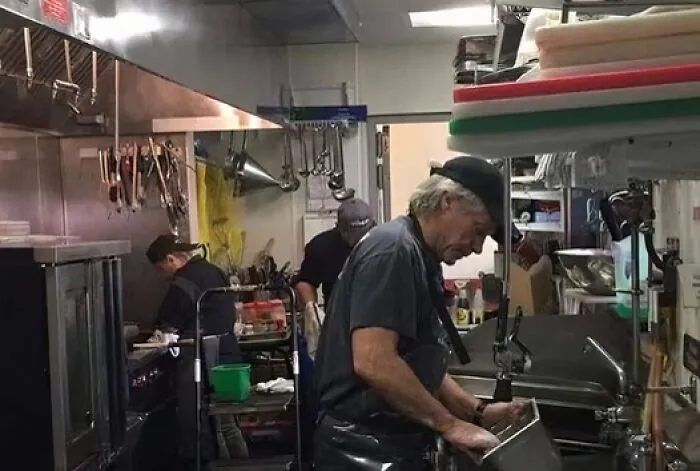 50 Heartwarming Stories To Restore Your Faith In Humanity