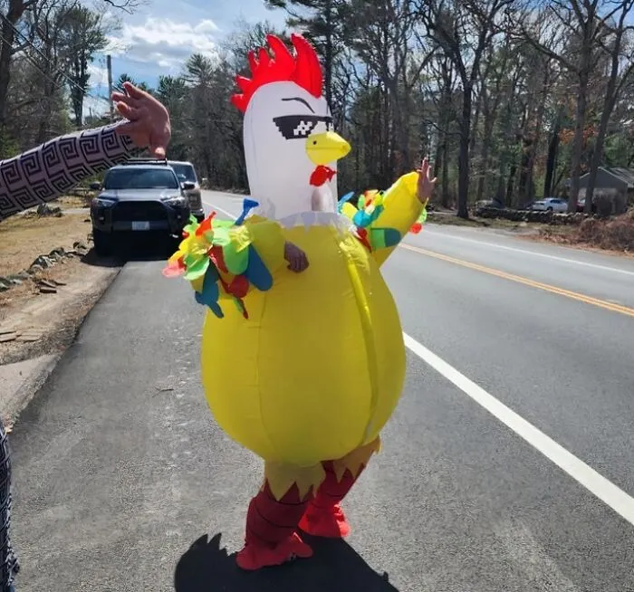 This   <a Style="Display:inline;" Href="Https://Www.amazon.com/Wqwovrvo-Inflatable-Costume-Costumes-Halloween/Dp/B0crrrkhz4?ie=utf8&linkcode=ll1&tag=bptoucan-20&linkid=c27167e0f5e12a148011e39b075e71d7&language=en_us&ref_=as_li_ss_tl" Target="_blank"><span Style="Font: Inherit; Color: #d74b1f;"> Blow-Up Chicken Costume</Span> Is The Perfect Way To Show Your Silly Side This Halloween - Just Don't Get Too Cocky!