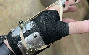 50 Seemingly Foolish Solutions To Problems That Actually Work, As Seen On “Redneck Engineering” (New Pics)