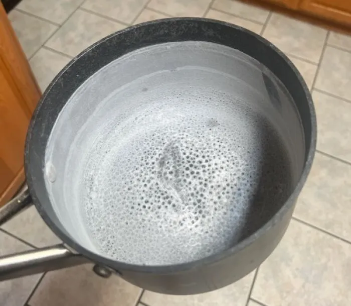 "Landlord says the home we’re renting doesn’t have hard water. This is after boiling water one time" - <span Style="Font:inherit;color:#808080"> JohnnySniper3</Span>