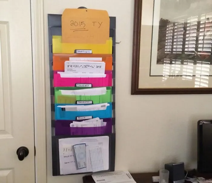 Vertical Space Is The Final Frontier! Conquer Clutter With This <a Style="Display:inline;" Href="Https://Www.amazon.com/Dp/B00h0fjlzs?ascsubtag=7697420%2c10%2c30%2cd%2c0%2c0%2c0%2c900%3a2%3b974%3a3%3b1125%3a3%3b1338%3a1%2c47916456%2c0%2c0%2c0&btn_ref=srctok-81b75ba61879ff9d&th=1&linkcode=ll1&tag=bphippopotamus-20&linkid=113b219f962dd04abf8fb1d1ac8d6ba0&language=en_us&ref_=as_li_ss_tl" Target="_blank"><span Style="Font: Inherit; Color: #d74b1f;"> Cascading Wall Organizer</Span> - Boldly Go Where No Paper Has Gone Before