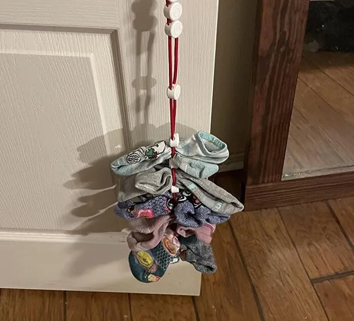 No More Sock Monsters Lurking In Your Laundry Basket! This   <a Style="Display:inline;" Href="Https://Www.amazon.com/Sockdock-Laundry-Storage-Organizer-Container/Dp/B071gpmpcw?ie=utf8&th=1&linkcode=ll1&tag=bpdonkey-20&linkid=e9732a9a841f479a15c924e38f36c93f&language=en_us&ref_=as_li_ss_tl" Target="_blank"><span Style="Font: Inherit; Color: #d74b1f;"> Washing, Drying & Storing Socks Solution</Span> Will Keep Your Pairs Together, Even In The Wildest Spin Cycle
