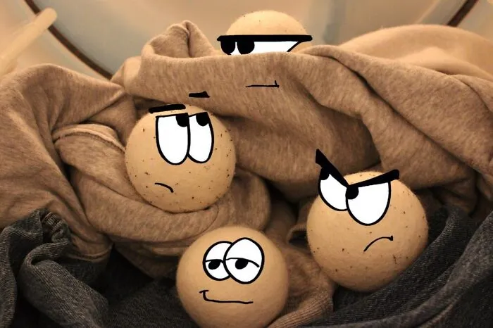 Fluffier Laundry With Zero Effort? These   <a Style="Display:inline;" Href="Https://Www.amazon.com/Woolzies-Wool-Dryer-Balls-Organic/Dp/B0067stk3c?ie=utf8&linkcode=ll1&tag=bpdonkey-20&linkid=c6e6cae99eeec16036dd0b22a6f42e9f&language=en_us&ref_=as_li_ss_tl" Target="_blank"><span Style="Font: Inherit; Color: #d74b1f;"> Wool Dryer Balls</Span> Are The Ultimate Laundry Day Mvps