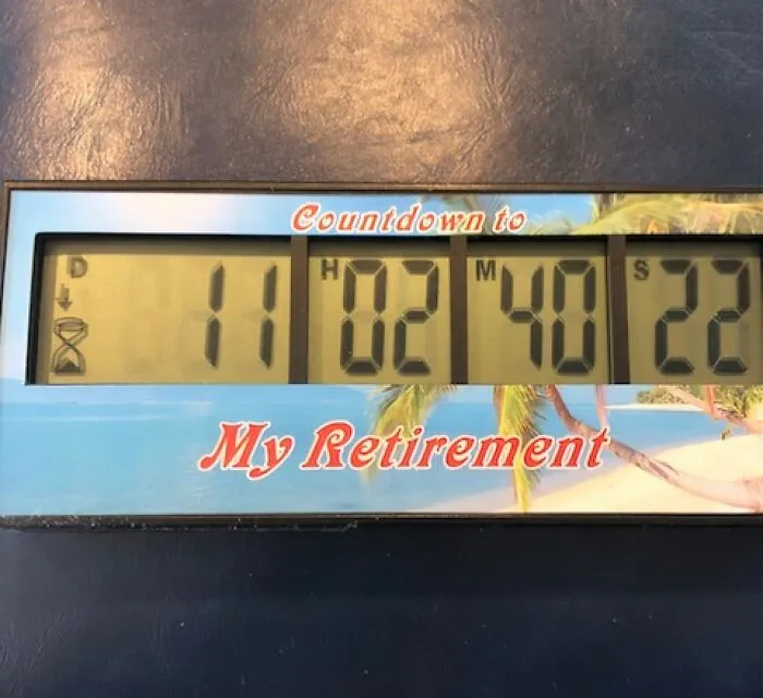 This <a Style="Display:inline;" Href="Https://Www.amazon.com/Digital-Retirement-Countdown-Timer-Warranty/Dp/B01mu737b3?ie=utf8&th=1&linkcode=ll1&tag=bpjaguar-20&linkid=ea721cfe3dd63571fdb2de25cbf3693e&language=en_us&ref_=as_li_ss_tl" Target="_blank"><span Style="Font: Inherit; Color: #d74b1f;"> Digital Retirement Countdown Timer</Span> Is The Daily Dose Of Motivation You Need To Power Through Those Last Few Workdays/Years