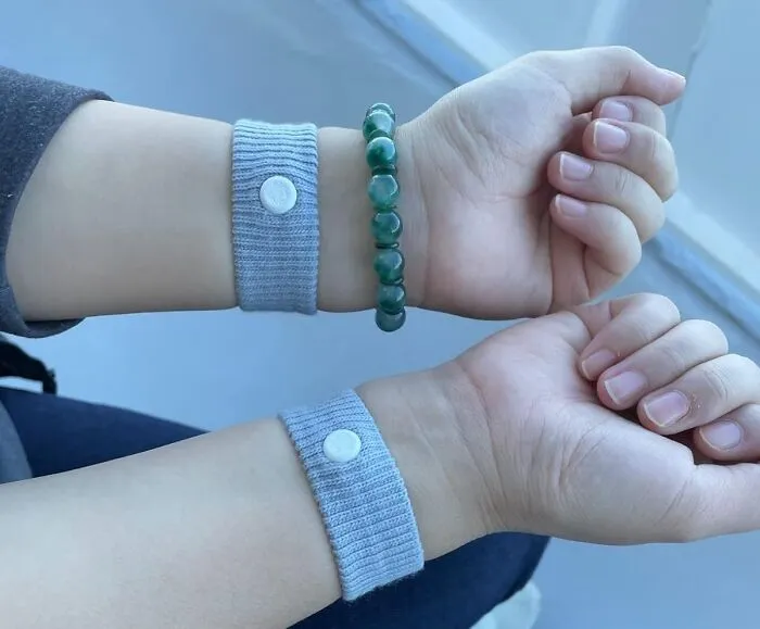 Whether You're Battling Morning Sickness, Car Sickness, Or Just Feeling A Bit Queasy,   <a Style="Display:inline;" Href="Https://Www.amazon.com/Dp/B001f731n0?ascsubtag=7733190%2c7%2c37%2cd%2c0%2c0%2cbf-Web-Hf%2c900%3a2%3b974%3a1%3b1125%3a2%3b1338%3a1%2c0%2c0%2c0%2c0&btn_ref=srctok-9189c2150912cb17&linkcode=ll1&tag=bppanda-20&linkid=030a485b6faced8dc4ce8c05122599db&language=en_us&ref_=as_li_ss_tl" Target="_blank"><span Style="Font: Inherit; Color: #d74b1f;"> Anti-Nausea Acupressure Wristbands</Span> Are The Drug-Free Way To Find Your Sea Legs