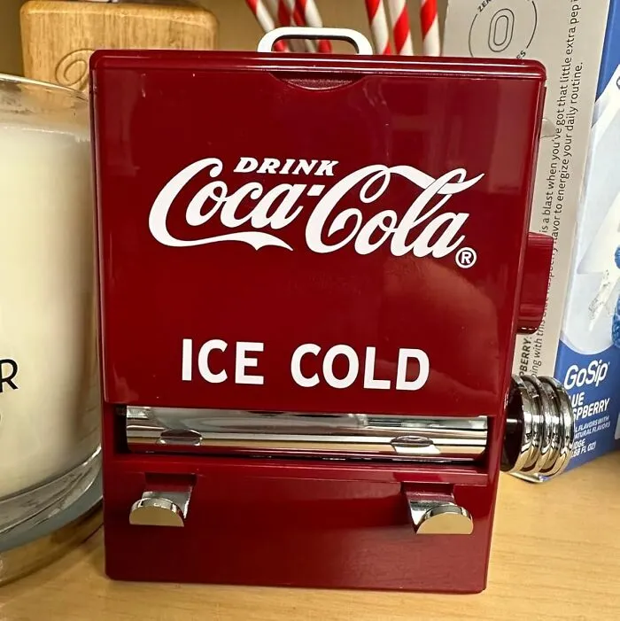Thirsty For Nostalgia? Quench That Craving With This Vintage-Style <a Style="Display:inline;" Href="Https://Www.amazon.com/Tablecraft-Coca-Cola-Cc304-Toothpick-Dispenser/Dp/B003wxowqu?ie=utf8&th=1&linkcode=ll1&tag=bpcow-20&linkid=67b09739319082844f311e2437ef5f43&language=en_us&ref_=as_li_ss_tl" Target="_blank"><span Style="Font: Inherit; Color: #d74b1f;"> Coca-Cola Toothpick Dispenser</Span>