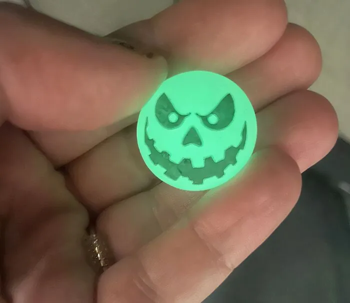 Bounce Into Halloween Fun With These Spooktacular   <a Style="Display:inline;" Href="Https://Www.amazon.com/Dp/B07gkcsv1m?ascsubtag=%5bartid%7c10055.g.40070465%5bsrc%7c%5bch%7c%5blt%7csale%5bpid%7c4ed668a5-E8b6-4e04-A15a-E0da1cf41ab7%5baxid%7cdb35edc8-1fed-4e6c-909d-1f3c40c350d5&linkcode=ll1&tag=bprat-20&linkid=2ec9915aafa4183dc0b7b719cef11043&language=en_us&ref_=as_li_ss_tl" Target="_blank"><span Style="Font: Inherit; Color: #d74b1f;"> Glow In The Dark Halloween Bouncy Balls </Span>