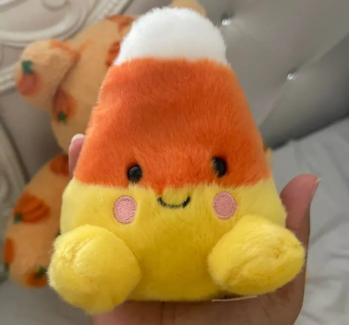 Cuddle Up With Halloween's Most Controversial Treat In Plush Form With This Sweet   <a Style="Display:inline;" Href="Https://Www.amazon.com/Aurora%c2%ae-Adorable-Palstm-Corntm-Stuffed/Dp/B0c915sl64?crid=3n559m9es1ttu&dib=eyj2ijoimsj9.hwkbu259qwaav4n45r58zgzw_d5z9e87orlsid54v2x9cxwcktnjuakqhbftqq3jey5fd4vwgwut-Dtcloorhtvag_1_3htpkoi0iyi-Q8o53mstlu4gkzr34fgnjle9cqs6kezij4s6ybvfo_8w4johjk99en8q1yxn9ijbk-Fr0kqv3dhvlj_bsrbfjrgsvtt-6wijott-V2dqpyty7hzm6vn8wfsdbhdrhchdaj2amionaijmqmzj99flvq4m3orjg9q7bu_yrymykmans0ryfcxanwqcyz5z6pdofvq.d4ftrpyi6ufbhnwzyluouux615c6qdcpl_pd48ketee&dib_tag=se&keywords=halloween+toys&qid=1727233635&sprefix=halloween+toys%2caps%2c356&sr=8-114&linkcode=ll1&tag=bprat-20&linkid=5377873a3aec43f53606b15fd4df1b48&language=en_us&ref_=as_li_ss_tl" Target="_blank"><span Style="Font: Inherit; Color: #d74b1f;"> Candy Corn Stuffed Animal </Span>