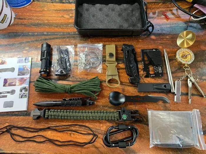 This <a Style="Display:inline;" Href="Https://Www.amazon.com/Survival-Emergency-Equipment-Birthday-Accessories/Dp/B0b7r76m8p?_encoding=utf8&content-ID=amzn1.sym.fa822bf8-045d-4990-A903-E39b011b2bbe&dib=eyj2ijoimsj9.bpdeagh_silzw7ffyblzcrzqthgcjvaaxlsv06qzmamz-5nagrdnkdngywcurh2cakr8nz-A6qdaepbz3n66d2f3r2tvzmjtk4lplylltx1ervlpss3xvmbzxhs2dapoqafmgnnerdspom68hvwnea.pzyd8uenkhbyvdf2i4rzb0q7c1qvw9klctyxci-Rg8a&dib_tag=se&pd_rd_r=43714639-D3d3-4f7c-Ada2-2facbcb2b9cf&pd_rd_w=gzyzd&pd_rd_wg=osvoy&pf_rd_p=fa822bf8-045d-4990-A903-E39b011b2bbe&pf_rd_r=gth1dnrpn6w734kdanfr&qid=1724844388&refinements=p_36%3a-4000&s=sporting-Goods&sr=1-75&th=1&linkcode=ll1&tag=bpsheep-20&linkid=41c98e88ec97be56cad59aa3daaa0f17&language=en_us&ref_=as_li_ss_tl" Target="_blank"><span Style="Font: Inherit; Color: #d74b1f;"> Survival Kit</Span> Is The Perfect Gift For Any Dad Who Loves The Outdoors (Or Just Wants To Be Prepared For Anything)