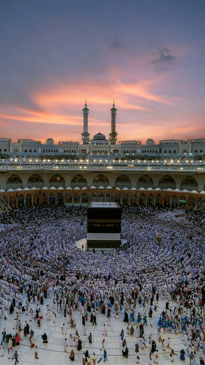 “So Many Douchebags Concentrated In One Area”: 35 Countries People Regretted Visiting