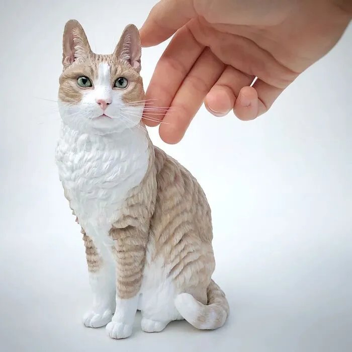 20 Of This Artist’s Hyperrealistic Pet Sculptures That Will Make You Want One Of Your Own