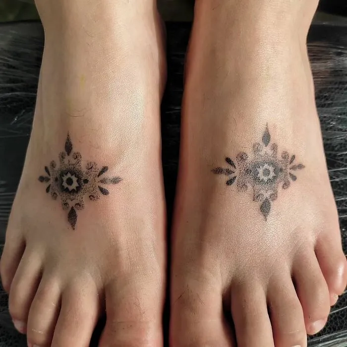 I Am A Handpoke Tattoo Artist, And Here Are 18 Of My Creations