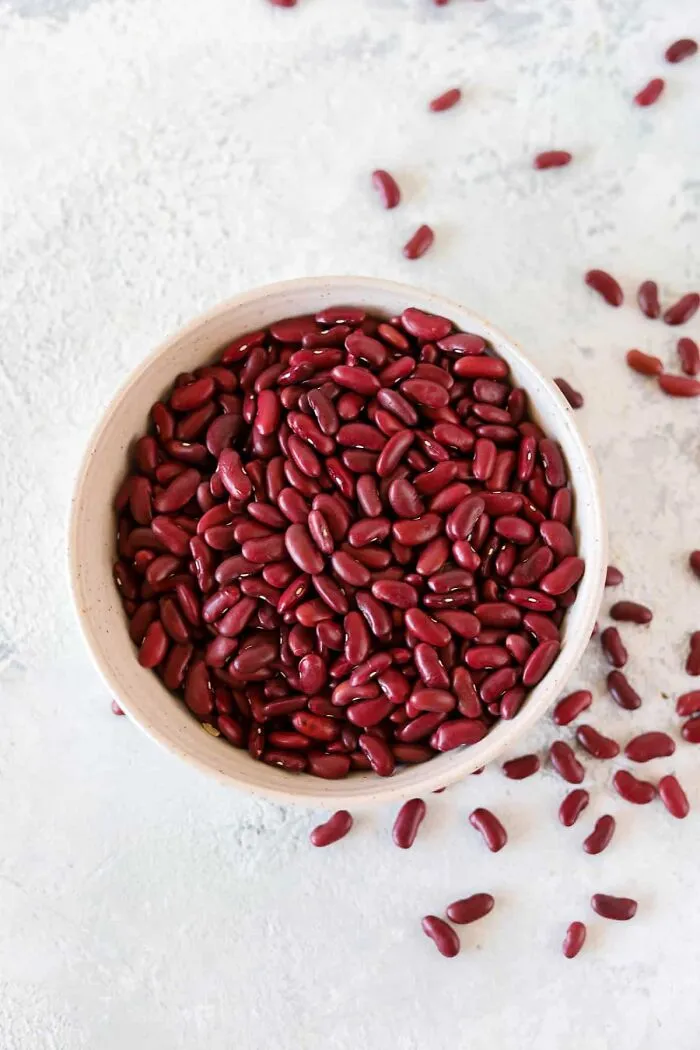 "What Is A Food That Makes You Think, 'How Did Humans Discover This Was Edible?'" (30 Answers)