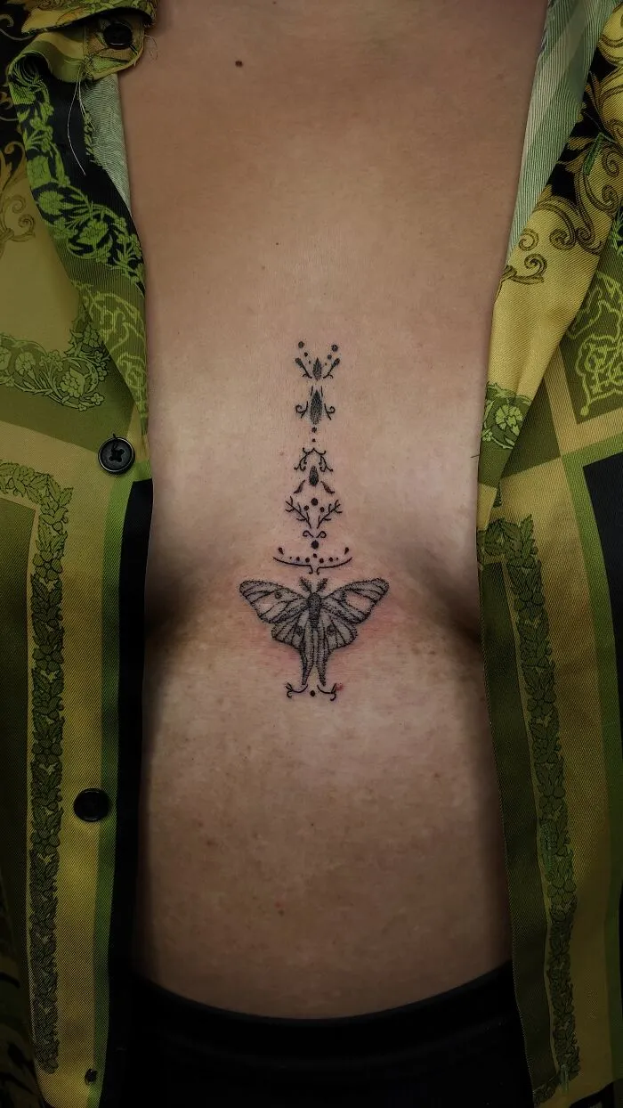 I Am A Handpoke Tattoo Artist, And Here Are 18 Of My Creations