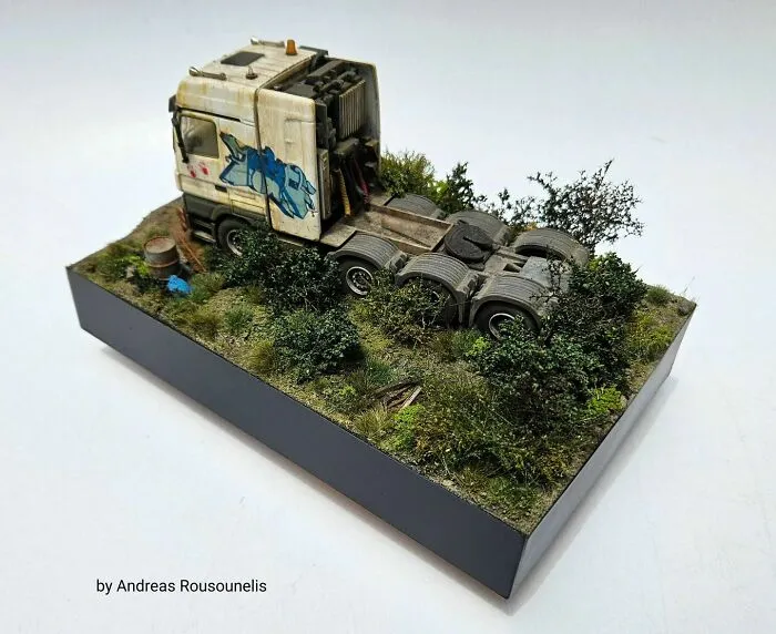 My 42 Miniature Dioramas That Might Leave You Wanting To Shrink And Explore (New Pics)