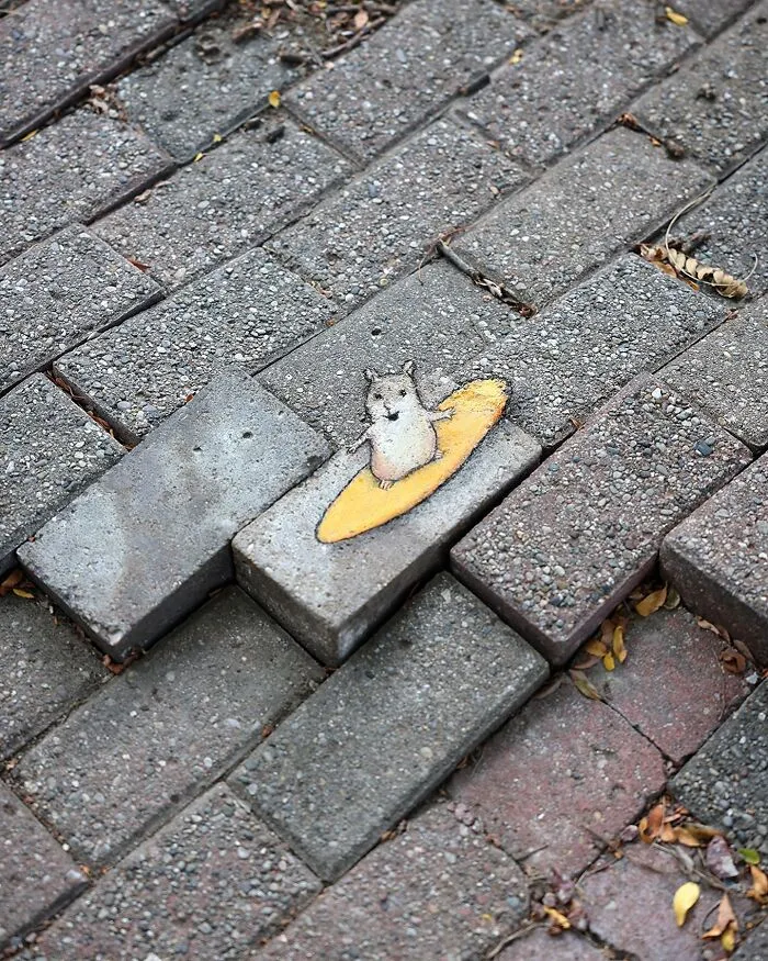 30 New Doodled Creatures That Popped Up In Unexpected Places, By David Zinn
